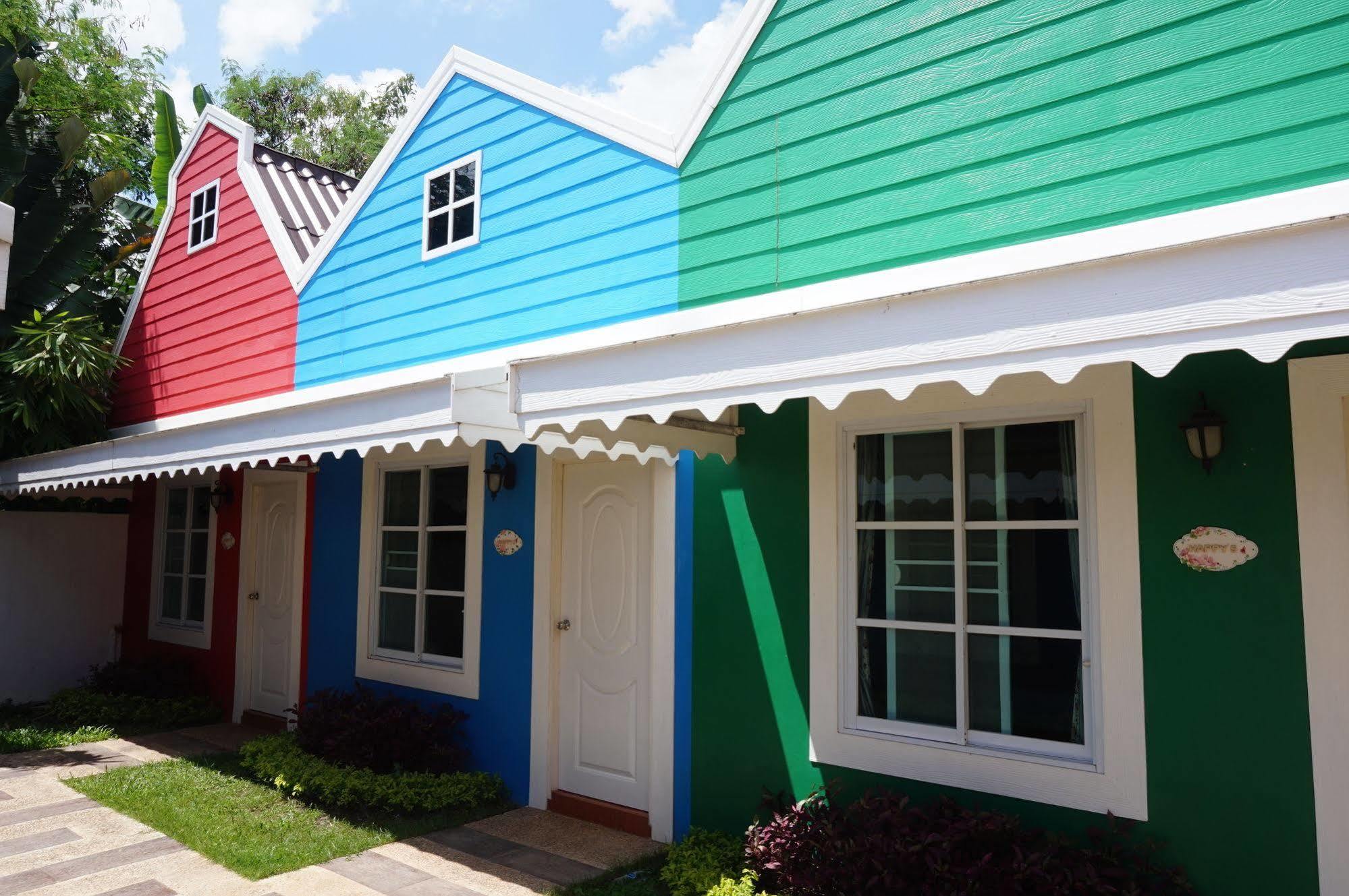 Color Ville Hotel Sha Certified Sakon Nakhon Exteriér fotografie
