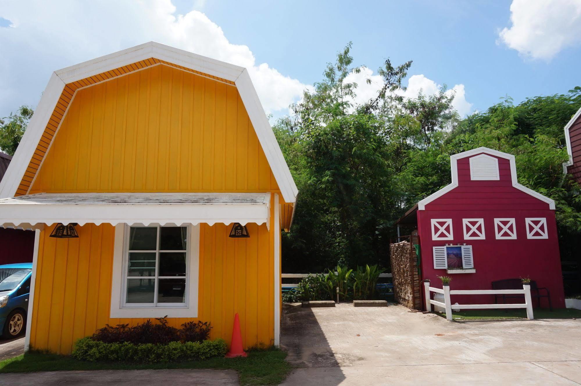 Color Ville Hotel Sha Certified Sakon Nakhon Exteriér fotografie